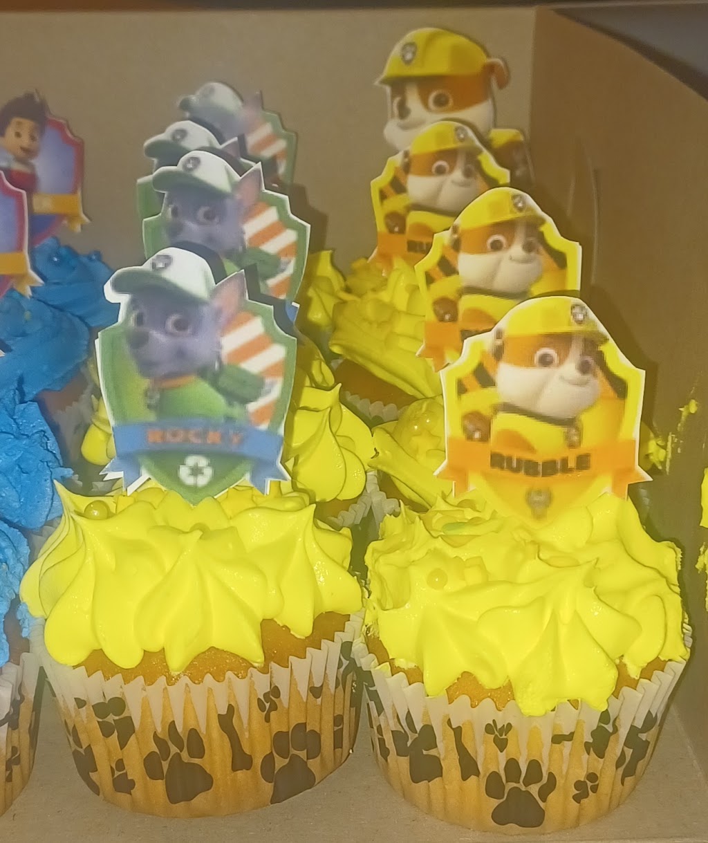 Cakes, Party decorations and more... | 69 Park Ave, Brantford, ON N3S 5H4, Canada | Phone: (647) 563-1394