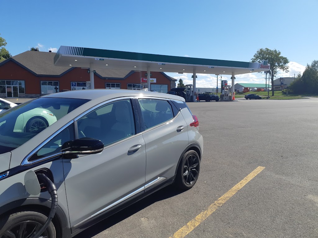 Circuit Électrique Charging Station | 217 Rue Rochette, Saint-Pascal, QC G0L 3Y0, Canada | Phone: (800) 686-9243