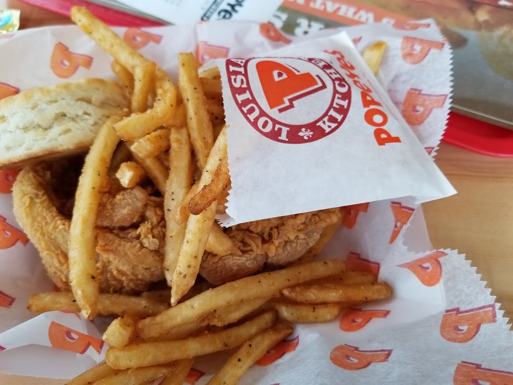 Popeyes Louisiana Chicken | 605 Sterling Lyon Pkwy, Winnipeg, MB R3P 2S8, Canada | Phone: (204) 219-1282