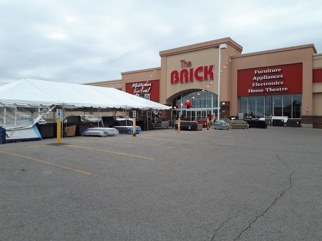 The Brick | 25 Consumers Dr, Whitby, ON L1N 9S2, Canada | Phone: (905) 444-9044