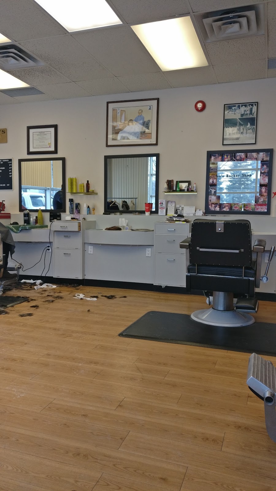 Joes Barber Shop | 18 Crown Steel Dr, Markham, ON L3R 4B6, Canada | Phone: (905) 477-2477