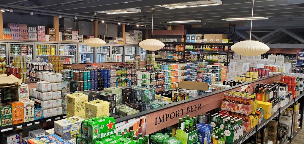 4 Mile Liquor Store Colwood | 1905 Sooke Rd unit 4, Victoria, BC V9B 1J2, Canada | Phone: (250) 590-9802