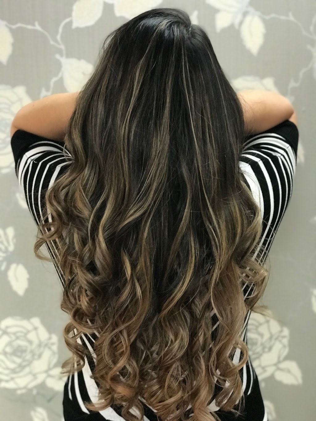 Parisa Salon | 2550 Boul. Lapinière, Brossard, QC J4Z 2M2, Canada | Phone: (450) 678-4953