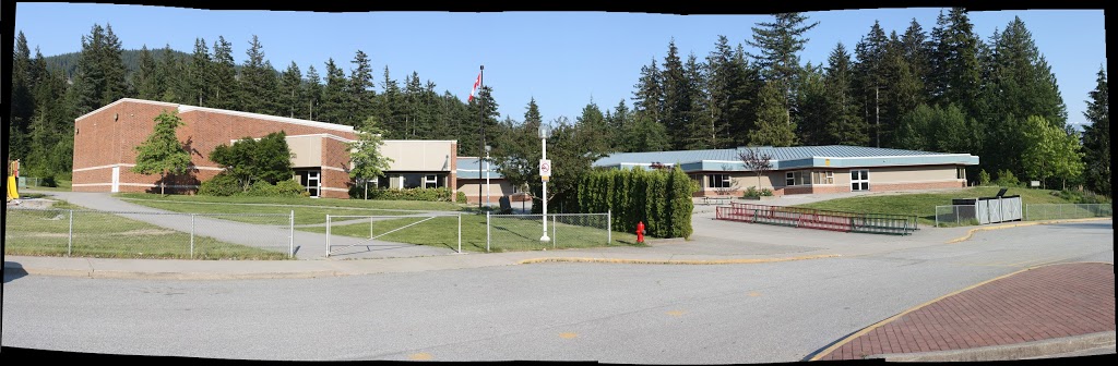 Brackendale Elementary School | 42000 Government Rd, Brackendale, BC V0N 1H0, Canada | Phone: (604) 898-3651