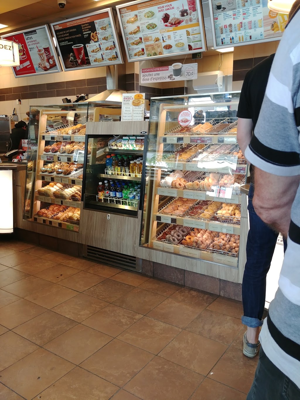 Tim Hortons | 4207 Rue Bernard-Pilon, Saint-Mathieu-de-Beloeil, QC J3G 4S5, Canada | Phone: (450) 464-9108