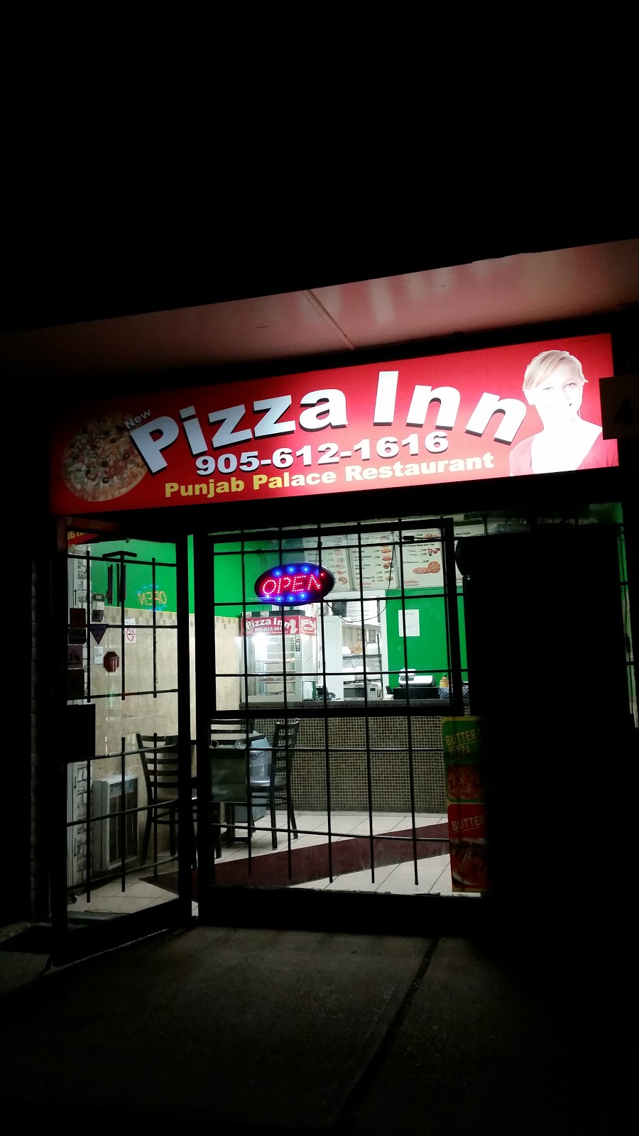 Pizza Inn | 4369 Brandon Gate Dr, Mississauga, ON L4T 3L5, Canada | Phone: (905) 612-1616