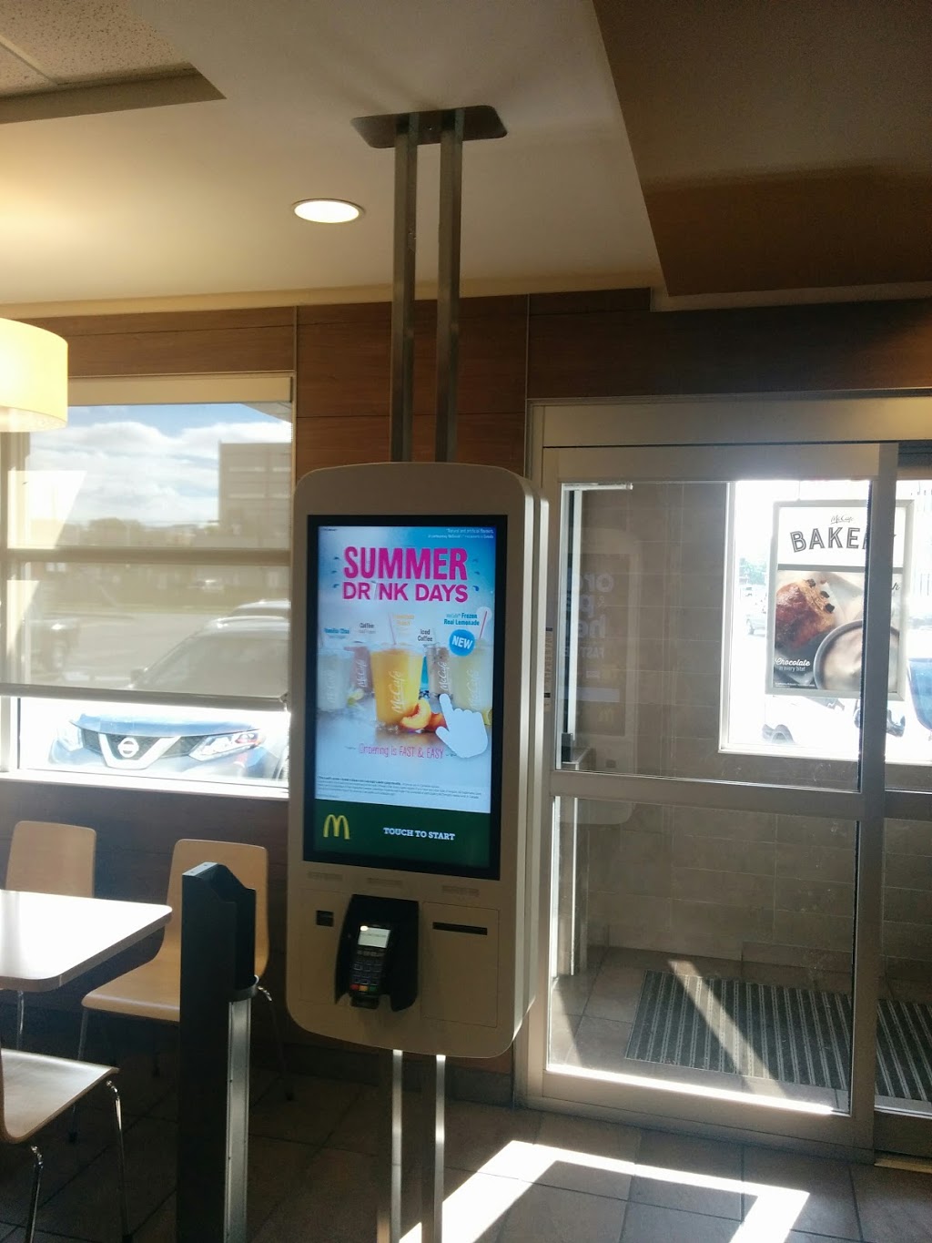 McDonalds | 1251 Portage Ave, Winnipeg, MB R3G 0T7, Canada | Phone: (204) 949-6058