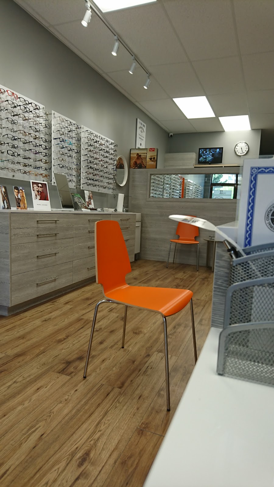 Eye On Optical | 1230 King St W, Toronto, ON M6K 1G4, Canada | Phone: (647) 348-1393