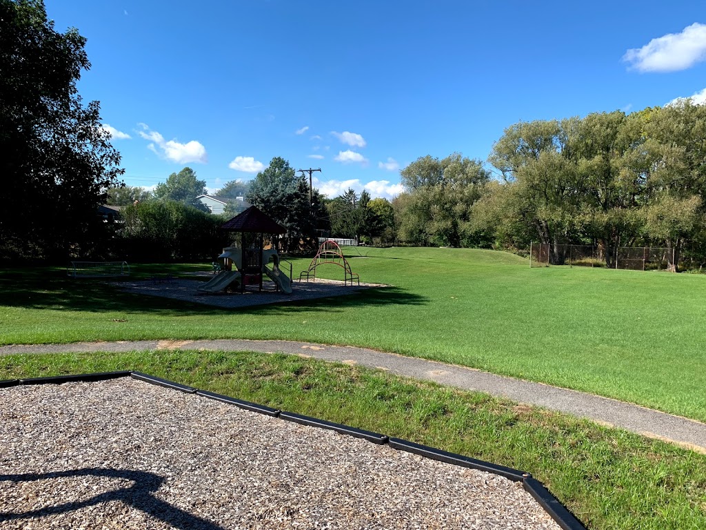 Honeycrest Playground | Orchard Park, NY 14127, USA