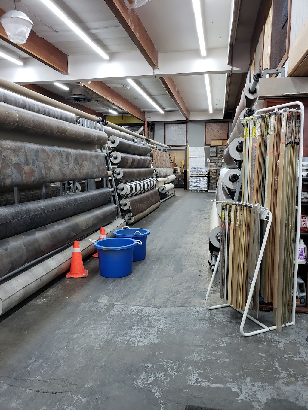 Million Carpets & Tiles | 175 Boulevard de la Concorde E, Laval, QC H7G 2C6, Canada | Phone: (450) 663-9870