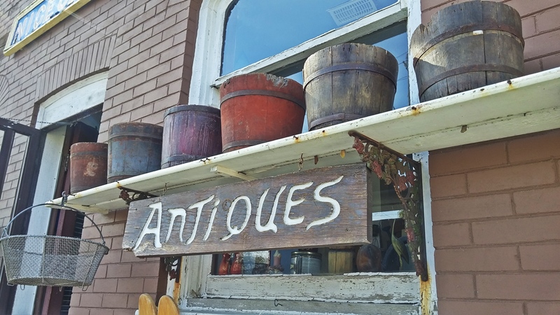 Nice Old Stuff | 2037 Main St N, Jarvis, ON N0A 1J0, Canada | Phone: (519) 587-2058