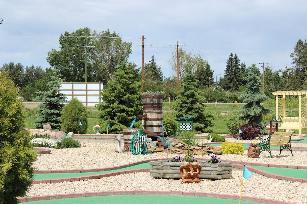 Summerland RV Park & Mini Golf | 40325 Range Road 282 Gull Lake, Lacombe, AB T4L 2N1, Canada | Phone: (403) 748-4855