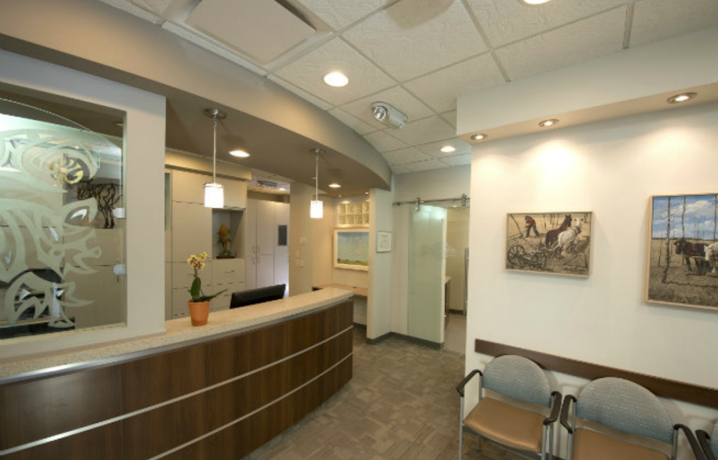 Brightside Dental Studio | 3602 Taylor St E, Saskatoon, SK S7H 5H9, Canada | Phone: (306) 955-4131