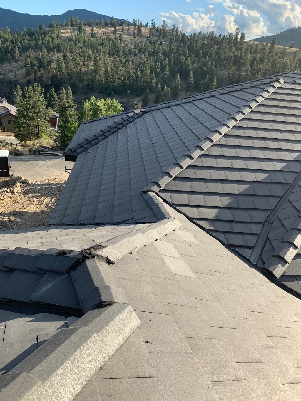 Tiger Roofing LTD | Lakeside Drive #15-6583, Oliver, BC V0H 1T4, Canada | Phone: (250) 498-1777