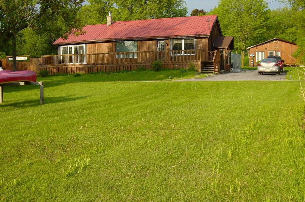 Liftlock Bed and Breakfast | 810 Canal Rd, Peterborough, ON K9L 1A1, Canada | Phone: (705) 742-0110