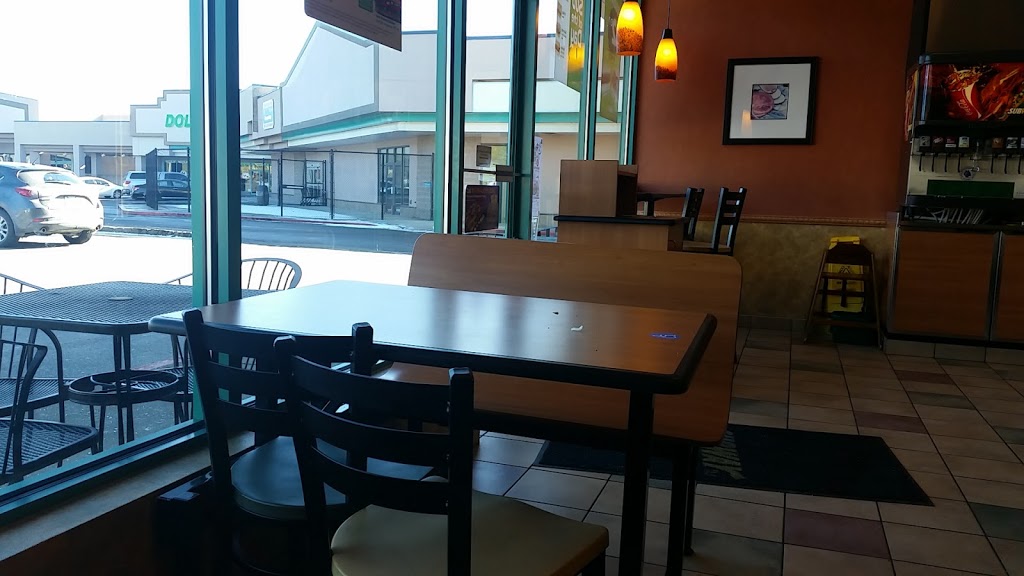 Subway Restaurants | 1733 H St, Blaine, WA 98230, USA | Phone: (360) 332-2270